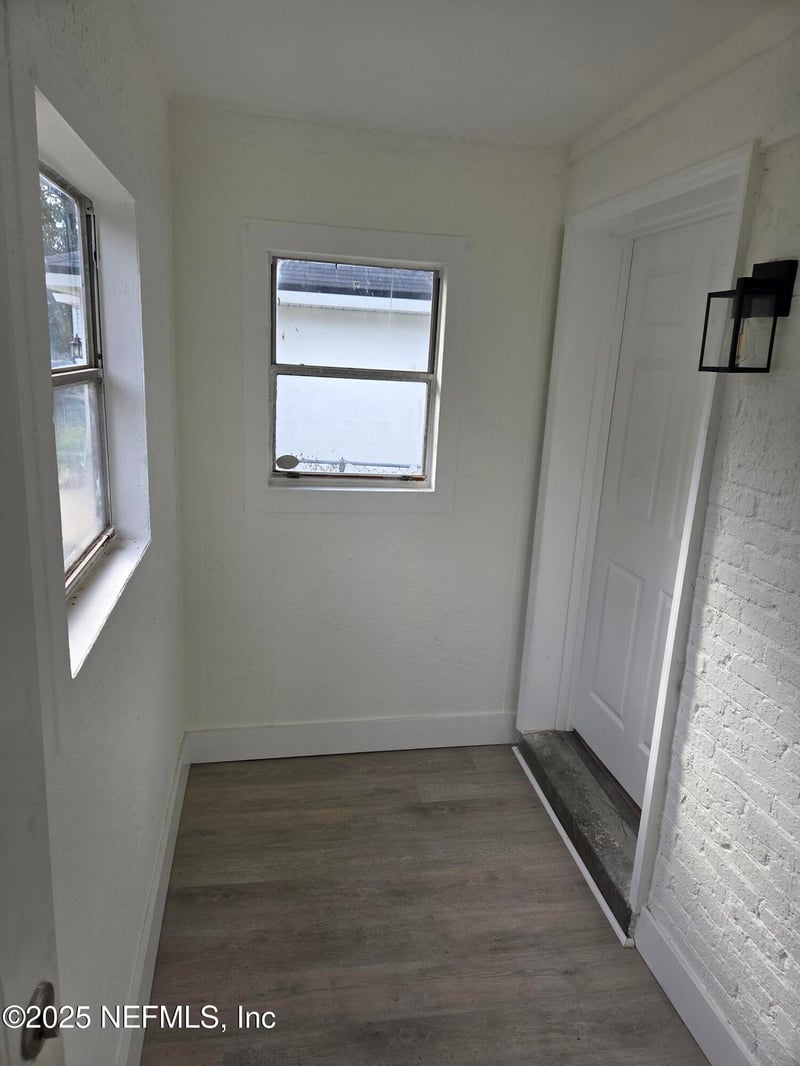 2097 Baldwin St, Jacksonville, FL 32209