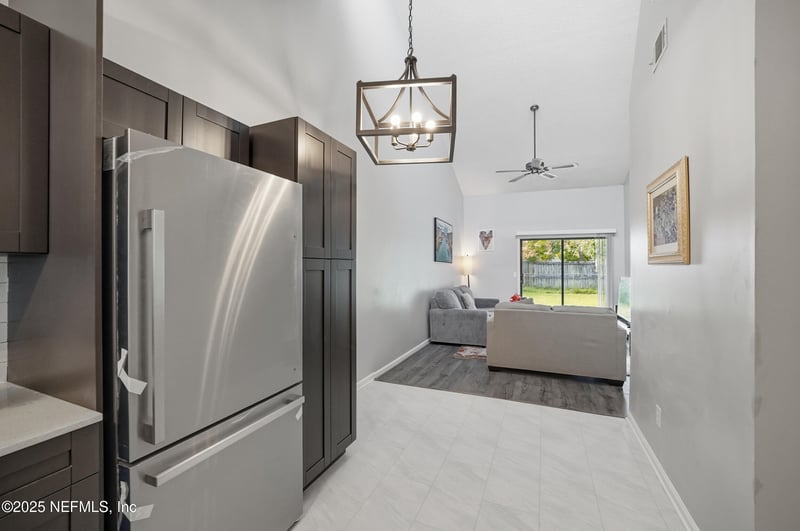 2424 Seabury Pl, Jacksonville, FL 32246