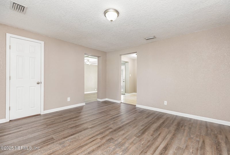 450 Brighton Ave, Orange Park, FL 32073