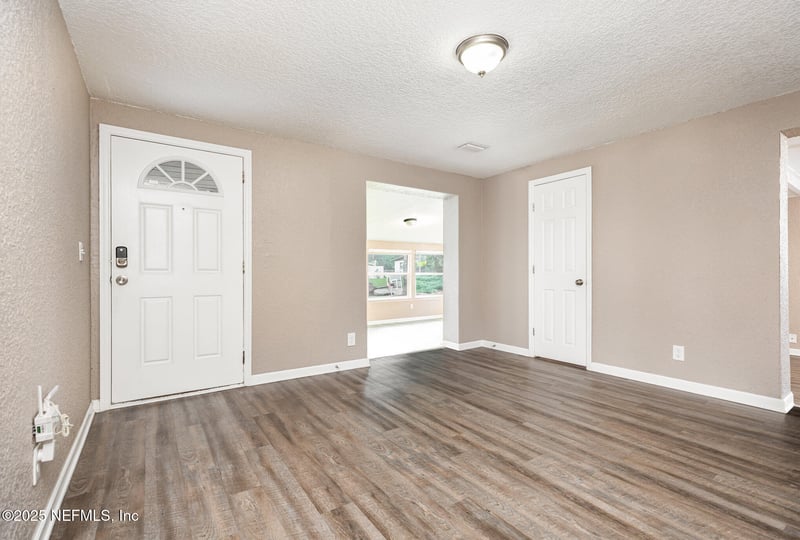 450 Brighton Ave, Orange Park, FL 32073