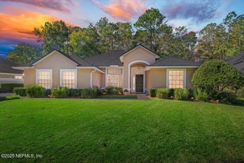 11890 Magnolia Falls Dr, Jacksonville, FL 32258
