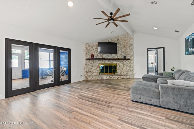 836 Mandalay Rd, Jacksonville, FL 32216