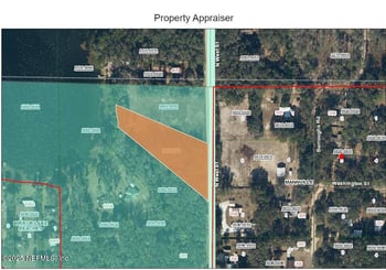 301 West St, Interlachen, FL 32148