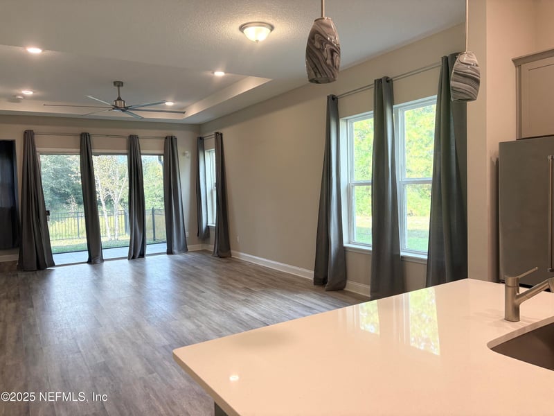 4391 Sun Lily Ct, Jacksonville, FL 32257