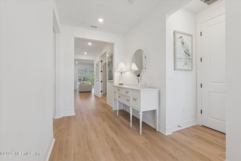 442 Hawthorn Park Cir, Yulee, FL 32097