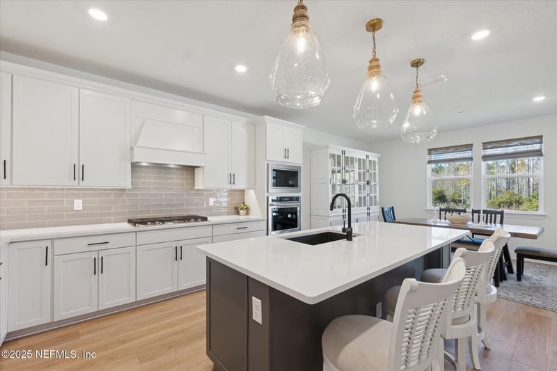 442 Hawthorn Park Cir, Yulee, FL 32097