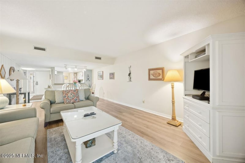 2021 Beach Wood Rd, Fernandina Beach, FL 32034