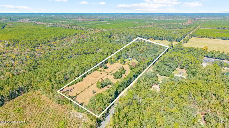 1463 Bardin Rd, Palatka, FL 32177