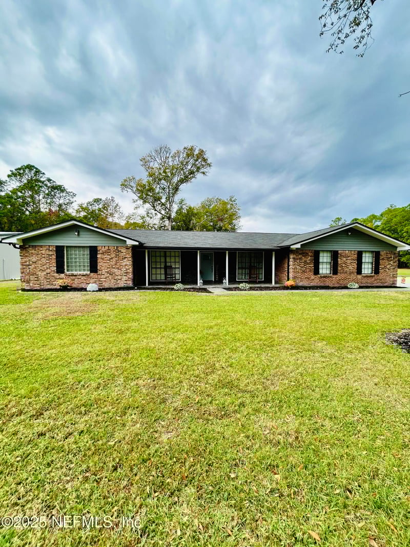 9022 Imperial Ct, Bryceville, FL 32009