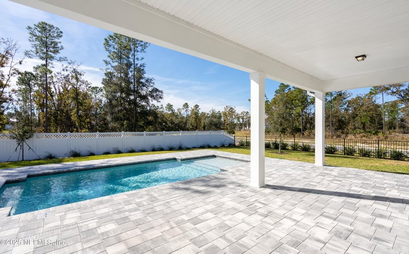 210 Arbor Creek Dr, St Augustine, FL 32092