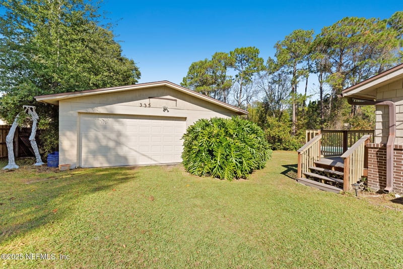335 Arthur Moore Dr, Green Cove Springs, FL 32043