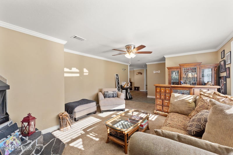 335 Arthur Moore Dr, Green Cove Springs, FL 32043