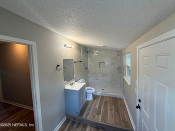 3445 Eve Dr, Jacksonville, FL 32246