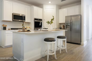 407 Murphys Dr, St Johns, FL 32259