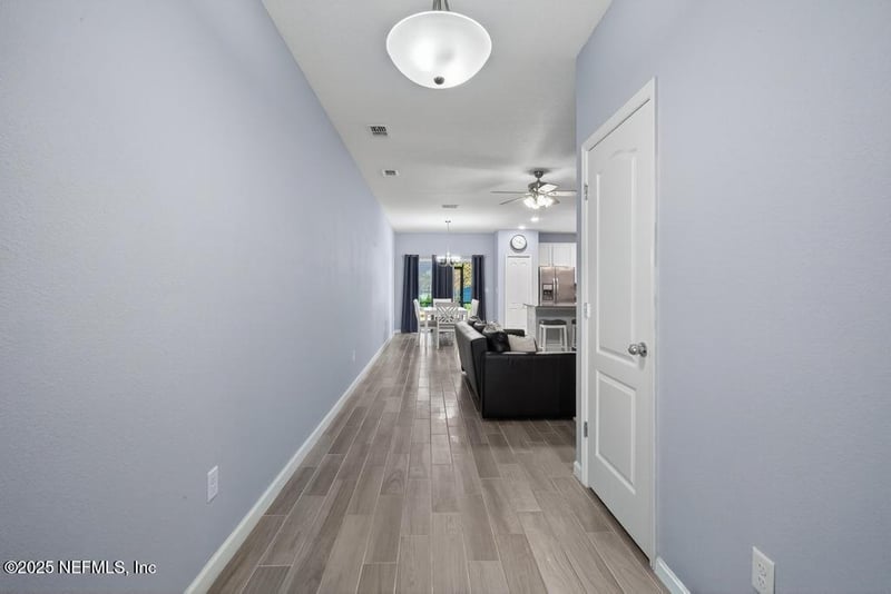 1105 Beach Dune Dr, Jacksonville, FL 32233