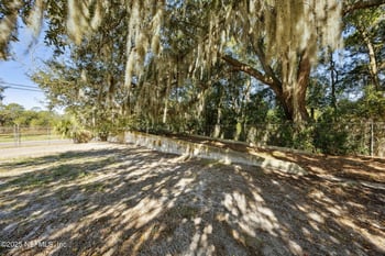 819 Moody Rd, Palatka, FL 32177