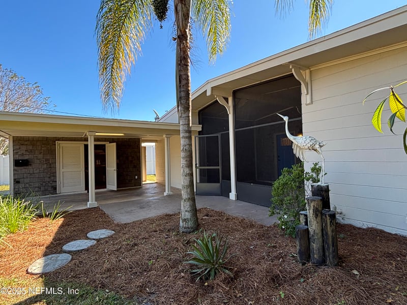 7110 Waikiki Rd, Jacksonville, FL 32216