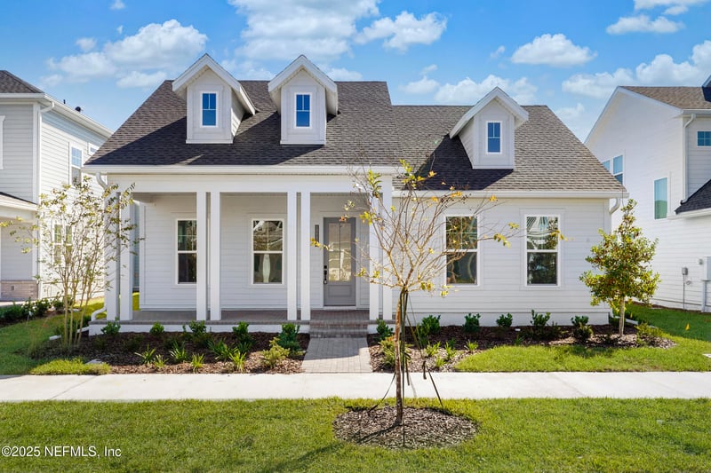 12114 Grand Pine Dr, Jacksonville, FL 32224