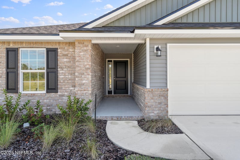 8390 Helmsley Blvd, Jacksonville, FL 32119