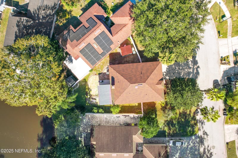 8222 Lake Woodbourne Dr, Jacksonville, FL 32217