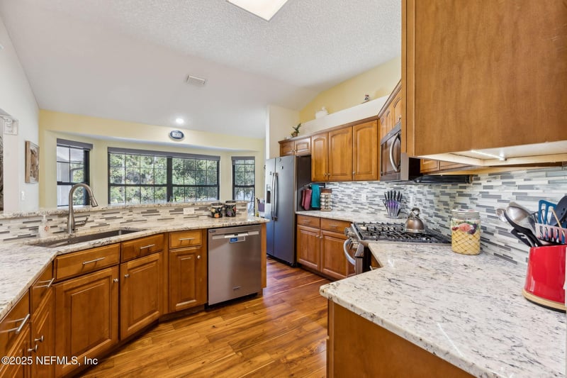 6897 Miltondale Rd, Macclenny, FL 32063