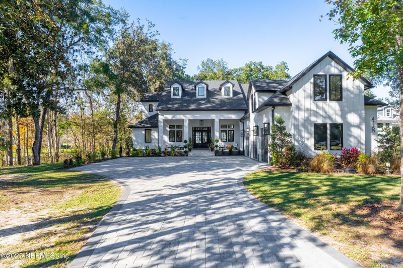 4162 Riverview Cir, Green Cove Springs, FL 32043