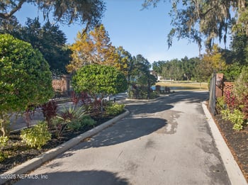 4162 Riverview Cir, Green Cove Springs, FL 32043