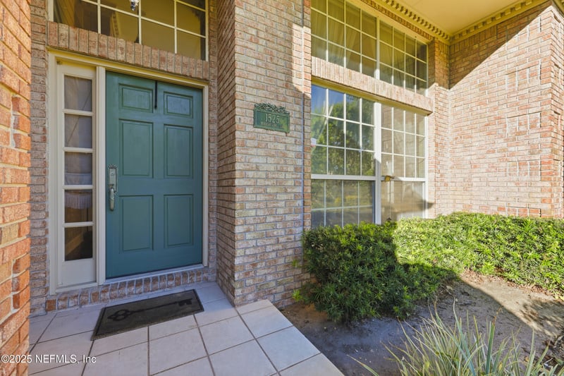 1525 Marshside Dr, Jacksonville Beach, FL 32250