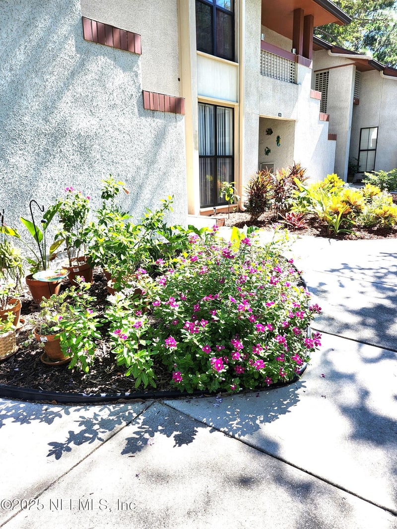 2802 Wood Hill Dr #2802, Jacksonville, FL 32256