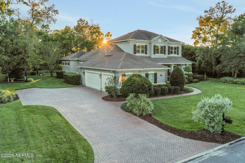 527 Kesley Ln, Jacksonville, FL 32259