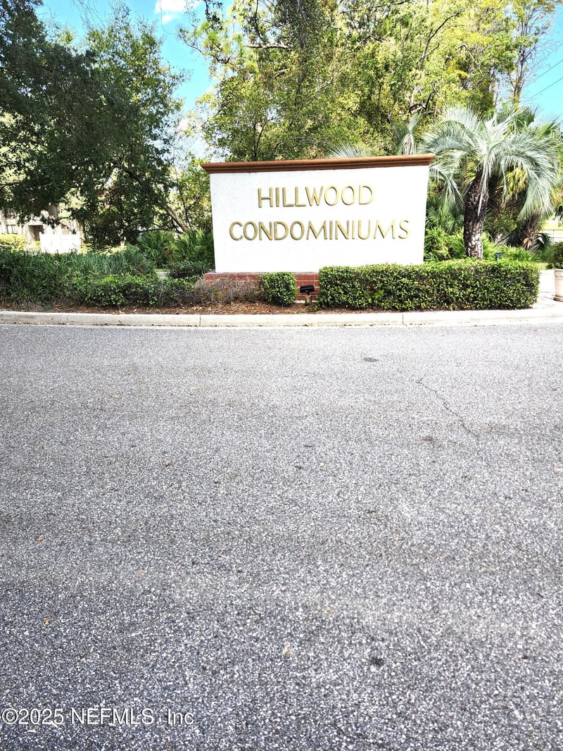 2802 Wood Hill Dr #2802, Jacksonville, FL 32256