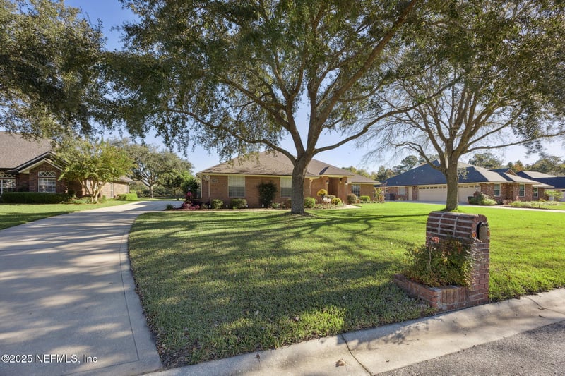1385 Perth Rd, Jacksonville, FL 32221