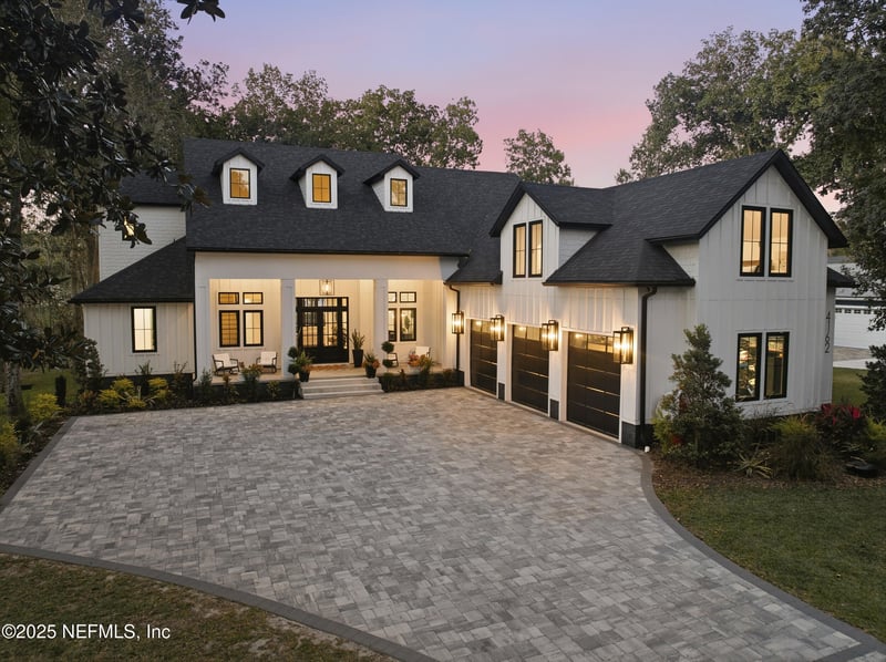 4162 Riverview Cir, Green Cove Springs, FL 32043