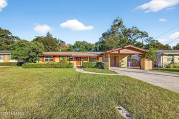 1355 Lamanto Ave, Jacksonville, FL 32211