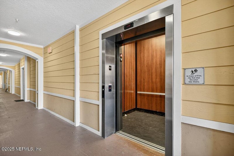 8539 Gate Pw #9325, Jacksonville, FL 32216