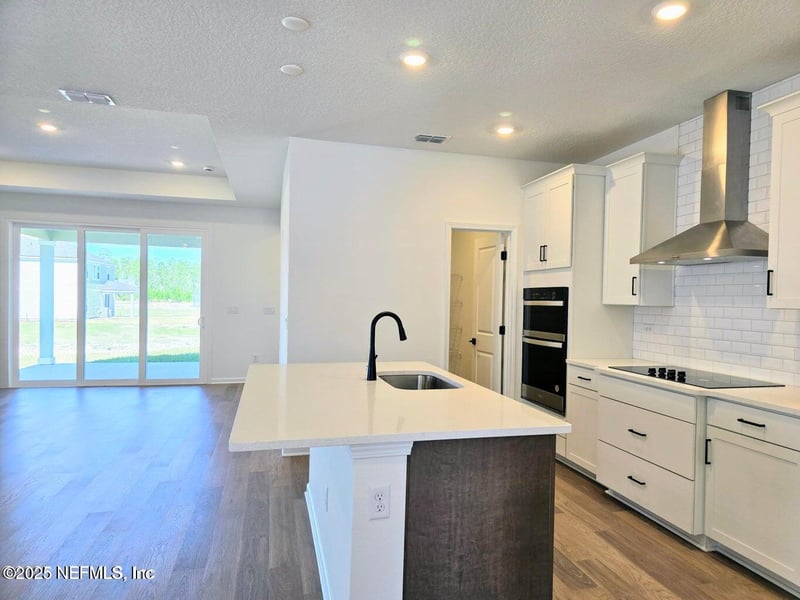 3715 Americana Dr, Green Cove Springs, FL 32043