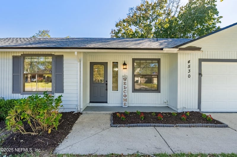 4530 Crosstie Rd, Jacksonville, FL 32257