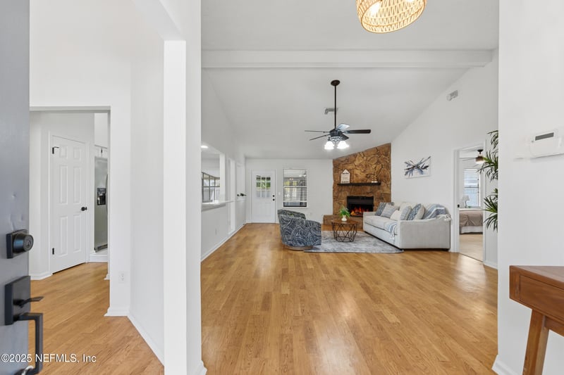 4530 Crosstie Rd, Jacksonville, FL 32257