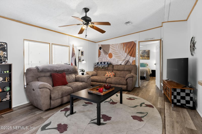 136 Moccasin Creek Ln, Palatka, FL 32177