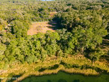 301 West St, Interlachen, FL 32148