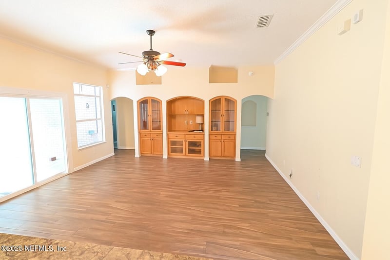 873 Buckeye Ln, St Johns, FL 32259