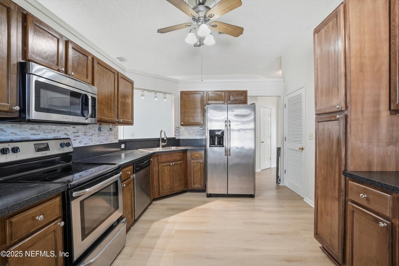 7461 Carriage Side Ct, Jacksonville, FL 32256