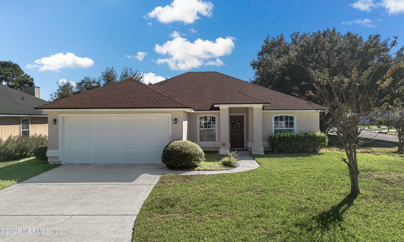 1607 Backwater Dr, Middleburg, FL 32068