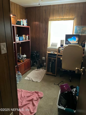 101 Hummingbird Trl, Crescent City, FL 32112