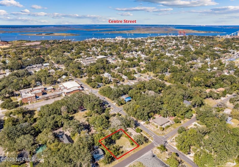 507 12th St, Fernandina Beach, FL 32034