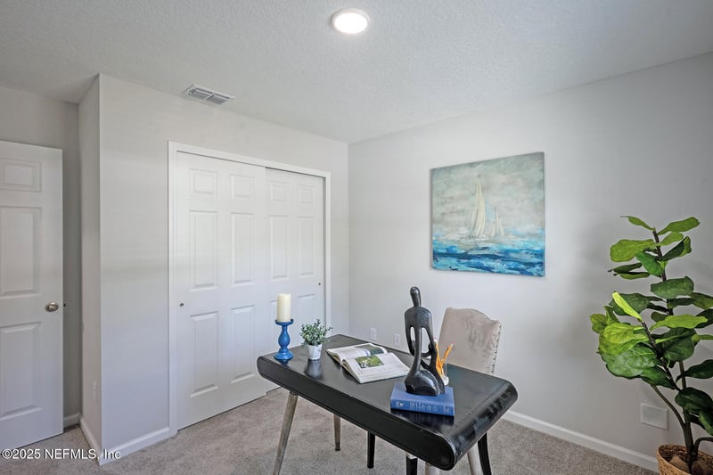 15230 Robert Ave, Jacksonville, FL 32218