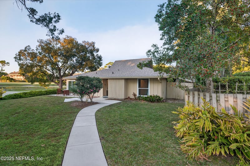 10039 Leisure Ln, Jacksonville, FL 32256