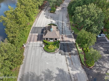 10039 Leisure Ln, Jacksonville, FL 32256