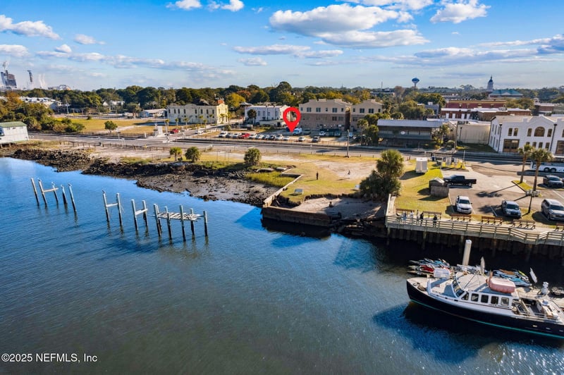 101 Alachua St, Fernandina Beach, FL 32034