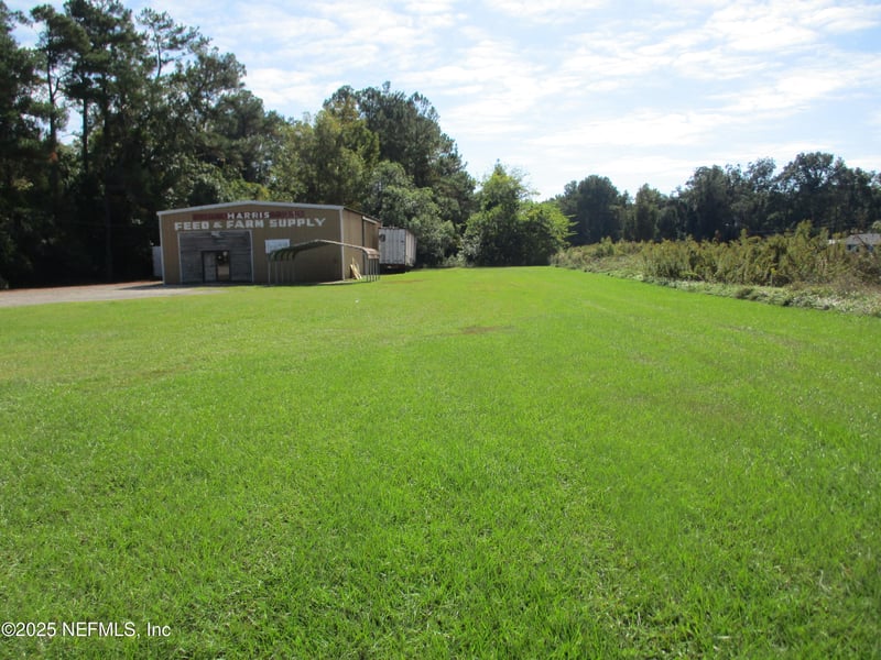 37461 First St, Hilliard, FL 32046